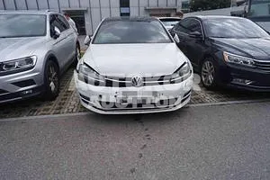 2015, Volkswagen / Golf, VIN: WVWZZZAUZGW124472, 119125 км., diesel