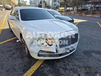 2015, Bentley / Flying Spur V8, 105700 км., gas
