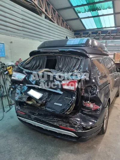 2017, Daimler / Limousine, VIN: KNAME81ABJS415288, 207203 км., diesel, 2199 куб.см.