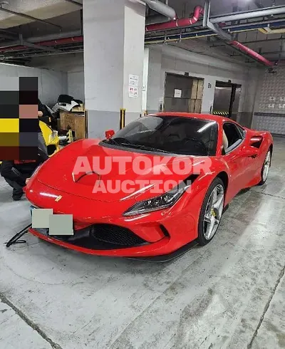 2021, Ferrari / F8, 7362 км., gas, 3902 куб.см.