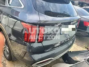 2022, Kia / Sorento, VIN: KNARL81GBNA087355, 6339 км., hybrid, 1598 куб.см.