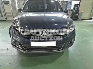 2015, Volkswagen / Tiguan, VIN: WVGZZZ5NZFW584304, diesel