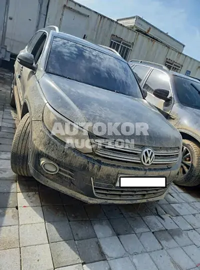 2016, Volkswagen / Tiguan, VIN: WVGZZZ5NZGW011183, diesel