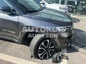 2022, Jeep / Compass, 23439 км., gas, 2360 куб.см.