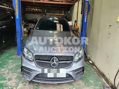 2017, Mercedes-Benz / e300, 117800 км., gas