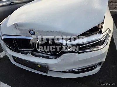 2020, BMW / 520, 100000 км., gas