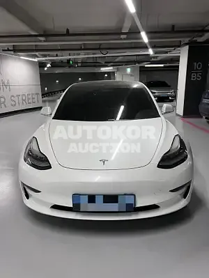 2020, Tesla / Model 3, 78684 км., electric