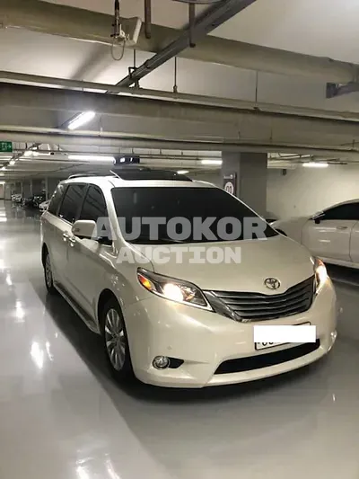 2017, Toyota / Sienna, VIN: 5TDYZ3DC6HS770873, 54215 км., gas
