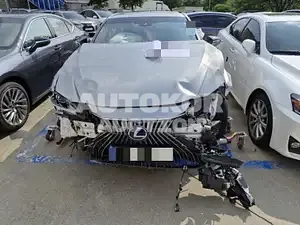 2020, Lexus / ES 300, 30000 км., hybrid