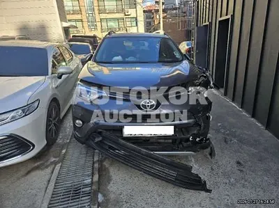 2017, Toyota / RAV4, 153241 км., gas