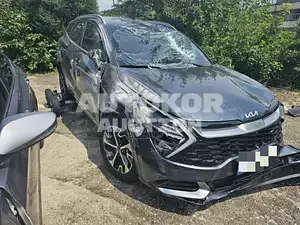 2022, Kia / Sportage, 30000 км., hybrid, 1598 куб.см.