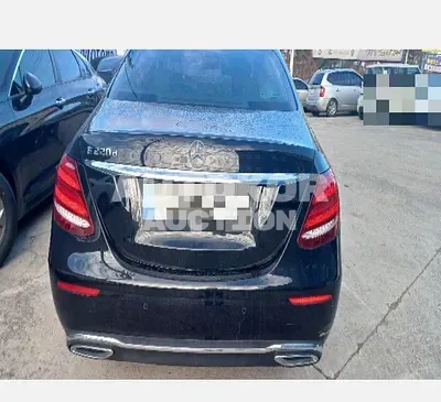 2017, Mercedes-Benz / E 220, 107898 км., diesel