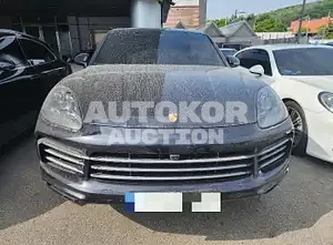 2019, Porsche / Cayenne, 53128 км., gas