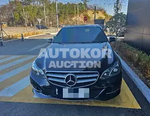 2016, Mercedes-Benz / E 250, VIN: WDDHF9HB1GB253652, 174173 км., gas