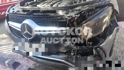 2016, Mercedes-Benz / GLE 63, gas