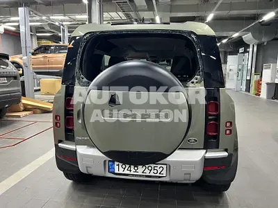 2022, Land Rover / Defender, VIN: SALEA7BW7P2131088, 15159 км., hybrid, 2997 куб.см.