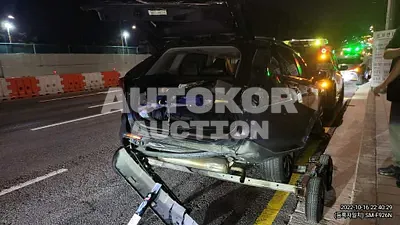 2020, Toyota / RAV4, VIN: JTMDWRFV5LD081842, 40000 км., hybrid