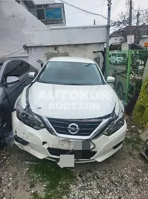 2016, Nissan / Altima, 52083 км., gas