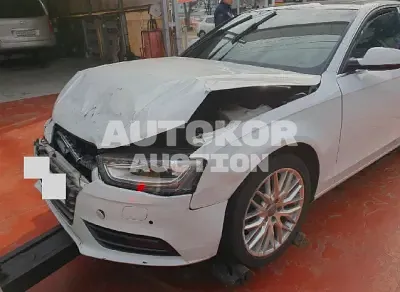 2015, Audi / A4, VIN: WAUZZZ8K2FN023411, 113814 км., diesel