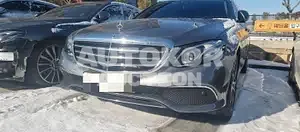 2019, Mercedes-Benz / E 300, unknown