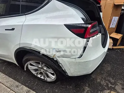 2024, Tesla / Model Y, 38454 км., electric, 1999 куб.см.