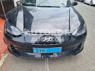 2024, Hyundai / ioniq 6, VIN: KMHM241AFSA081859, 90966 км., electric