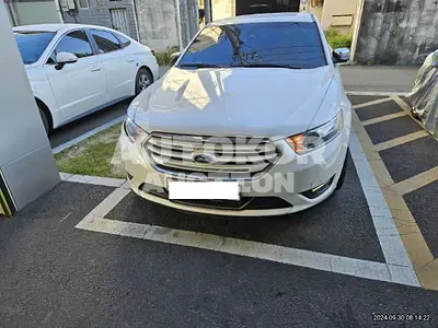 2016, Ford / Taurus, VIN: 1FAHP2F98GG143902, 120121 км., gas