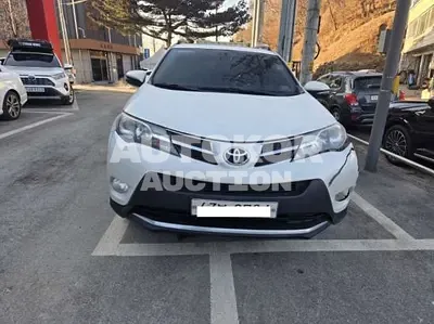 2015, Toyota / RAV4, VIN: JTMDFREV3FD153255, 178998 км., gas