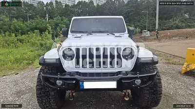 2022, Mitsubishi / Jeep, VIN: 1C4HJXFN2NW174619, 28574 км., gas, 1995 куб.см.