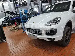 2015, Porsche / Cayenne, VIN: WP1AF2926FLA41581, 85901 км., diesel, 2967 куб.см.
