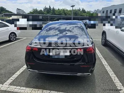 2025, Mercedes-Benz / e300, 15717 км., gas