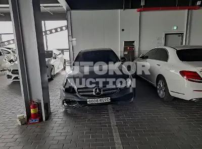 2020, Mercedes-Benz / E 300, VIN: W1KZF4JB8LA766446, 25511 км., gas