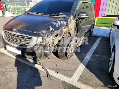 2015, Kia / Carnival, VIN: KNHMF37ABFS057664, 276542 км., diesel