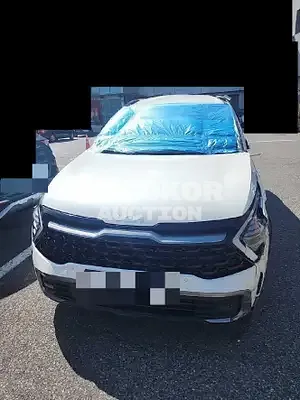 2023, Kia / Sportage, VIN: KNAPX81GBPK076746, 5752 км., hybrid, 1598 куб.см.