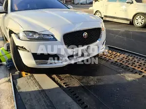 2019, Jaguar / XF, VIN: SAJBB4BN1KCY74556, 44223 км., gas