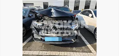 2023, Chrysler / 300, 72767 км., electric, 188 куб.см.