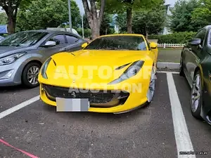 2020, Ferrari / 812 Superfast, 5100 км., gas