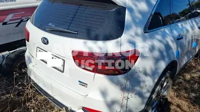 2019, Kia / Sorento, VIN: KNAPK81BBKA511912, 74890 км., gas