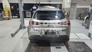 2019, Lexus / UX 250, VIN: JTHU9JBH1K2001034, 32178 км., hybrid