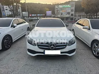 2017, Mercedes-Benz / e300, 147142 км., gas