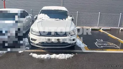2020, Volkswagen / Tiguan, 61610 км., diesel