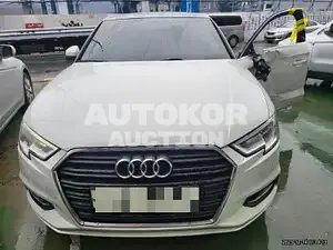 2019, Audi / A3, VIN: WAUZZZ8V4KA125322, 15392 км., gas