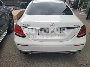 2019, Mercedes-Benz / E 300, 400000 км., gas