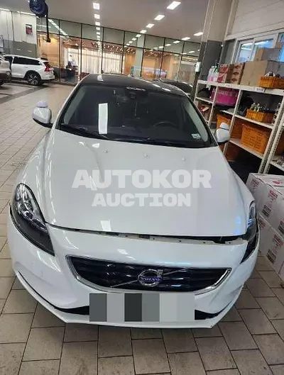 2014, Volvo / V40, gas, 2000 куб.см.
