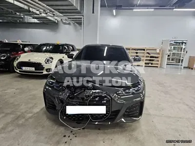 2023, BMW / i4 m50, VIN: WBY31AW04PFN92841, 36199 км., electric