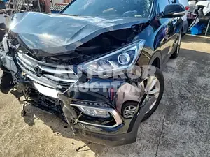 2017, Hyundai / Santa FE, VIN: KMHSW81UBJU816502, diesel