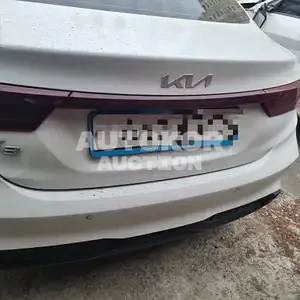 2021, BMW / Z1, 80556 км., gas