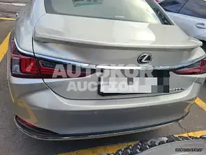 2023, Lexus / ES 300, VIN: JTHBA1C13P2015315, 17427 км., hybrid