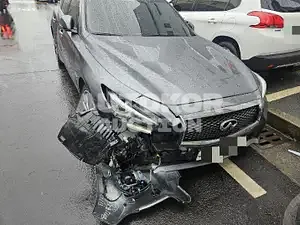 2016, Infiniti / Q50, 126000 км., hybrid, 3498 куб.см.