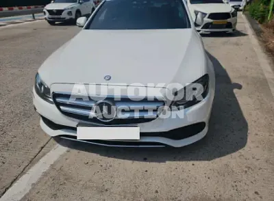 2017, Mercedes-Benz / E 300, VIN: WDDZF4JB8HA162046, 72378 км., gas